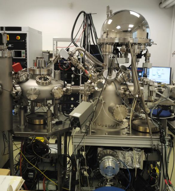 This Xray photoelectron spectrometer uses the principles of Xray